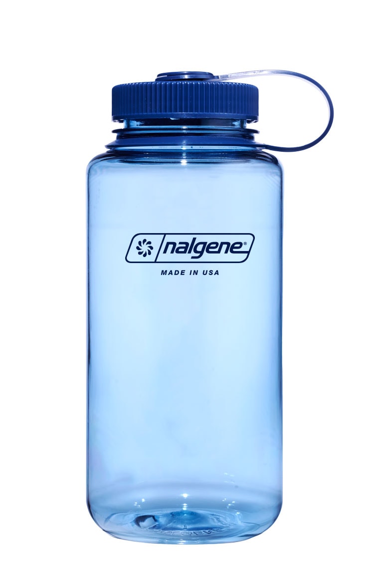 Nalgene product detail: 32oz Wide Mouth Bottle E7 — 32oz Wide Mouth Bottle