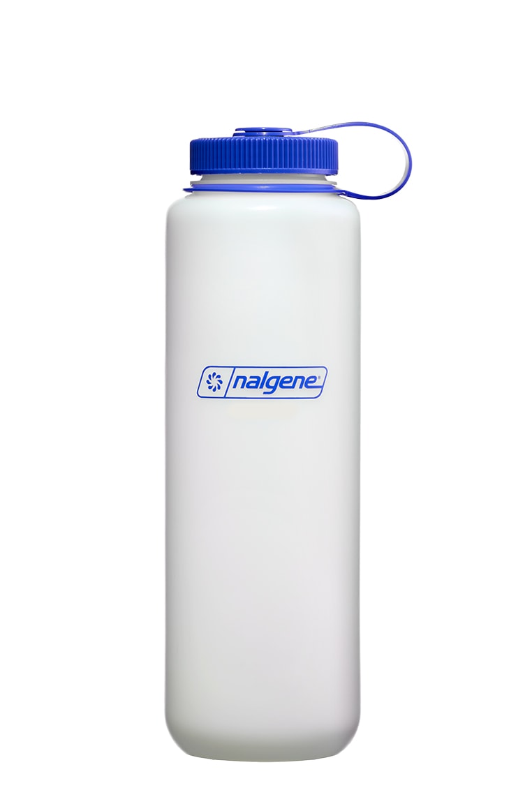 Nalgene product detail: 48oz Wide Mouth Ultralite Bottle P9 — 48oz Wide Mouth Ultralite Bottle